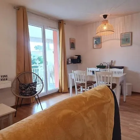Apartment 2 Piscine *