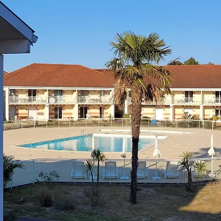 2 Piscine 公寓 滨海勒韦尔东